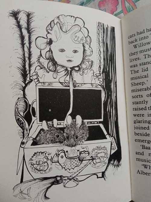 MILLER, Margaret J. - The Mad Muddle - (Hardcover)