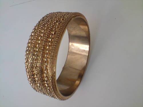 Vintage prestige bronze decorate golden broad bangle
