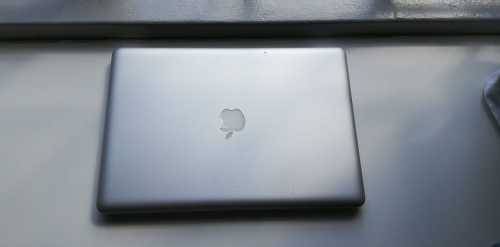 NO RESERVE Macbook Pro, 15 inch, i7 2.4Ghz, 4gb RAM, 750Gb HDD, AMD Radeon HD 6770M graphics