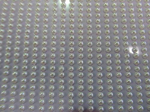 SELF-ADHESIVE  WHITE PEARLS-134PC