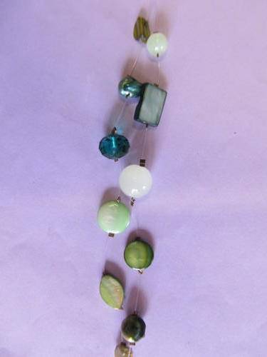 FLOATING BRACELET WITH FRESHWATER PEARLS, NATURAL SHELL AND BEADS - SUMMER GREEN