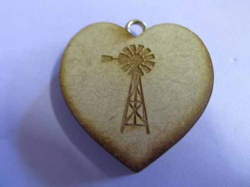 PENDANT WOOD-HEART-WINDMILL ENGRAVED - 1PC