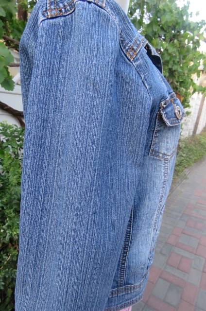 Cheecky biker style denim jacket size 36/12. In polycotton stretch fabric by 'Network'