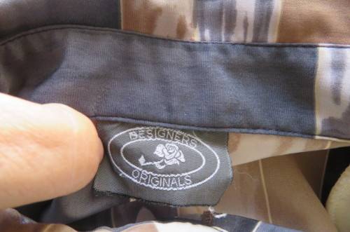 Unique colour blocked long sleeve top in black, beige and greys by 'Designers Original' size 38/14.