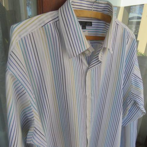 Smart Men`s white long sleeve shirt with blue, black, green ,yellow vertical stripes size XXL.As new