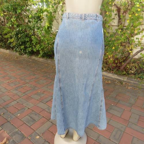 Up style size 32/8 blue denim high waisted A-line paneled skirt by `HANG TEN`. Very good condition.