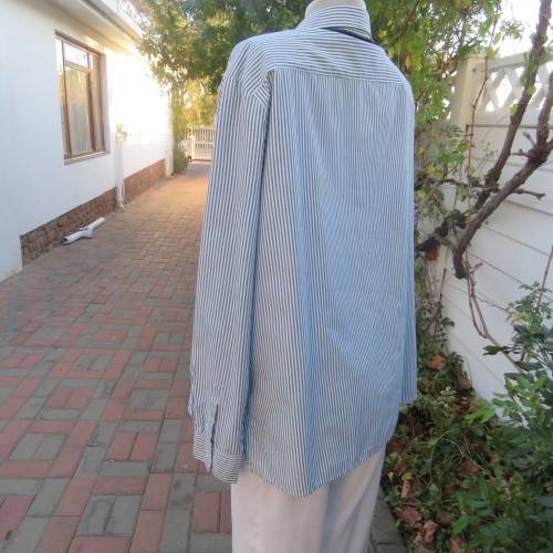 Casual long sleeve shirt in white and dark green vertical stripes by WOOLWORTHS in size 46/22.As new