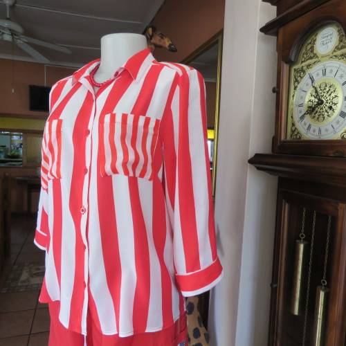 Sweet red and white vertical striped button down LEGIT top size 36/12.In poly and viscose.As new