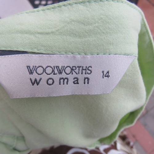 Sleeveless mint green button down top high banded collar. Size 38/14. By WOOLWORTHS. Good condition.