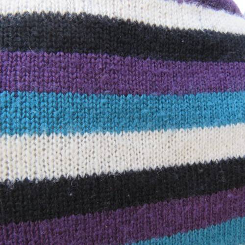 Fabulous acrylic knit pull-over cardigan with long sleeves. Size 40/16 by `Fashion Express`. As new.