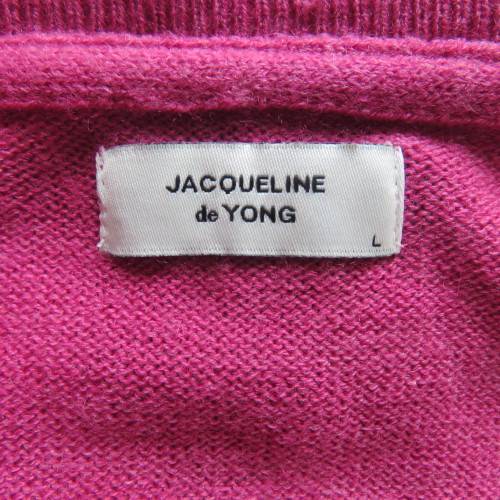 Get noticed in this rose pink slip over Knit by JAQUELINE DE YONG. Size 40/16. In as new condition.