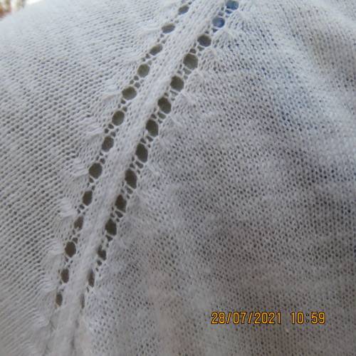 Fab.white long sleeve 100% cotton slub knitted cardigan.Button down.Two pockets.WOOLWORTHS 42/44