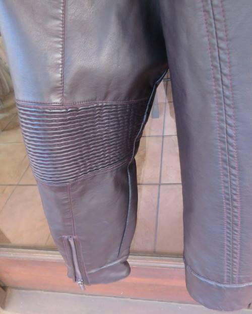 Men`s choc brown faux leather bikers zip-up jacket size MED.(105cm) by IDENTITY. New condition.