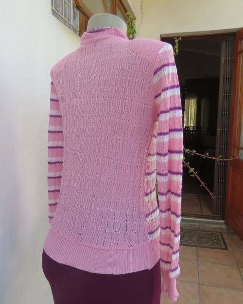 Soft acrylic knit V-neck sweater, size 34, pink-white horizontal stripes.