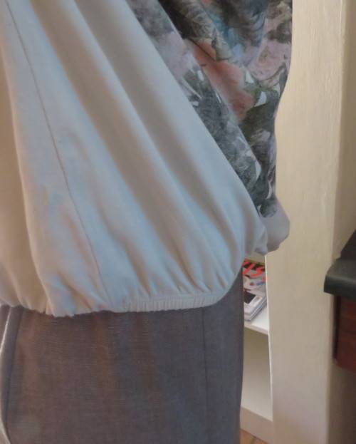 Lovely slip over cream stretch viscose top with rose design/subtle crimson/pink.By  INWEAR Size 42.