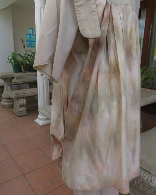 Boutique made 2 pc slip over dolman sleeve top and long open sleeveless pleated jacket by JOLINE 36+