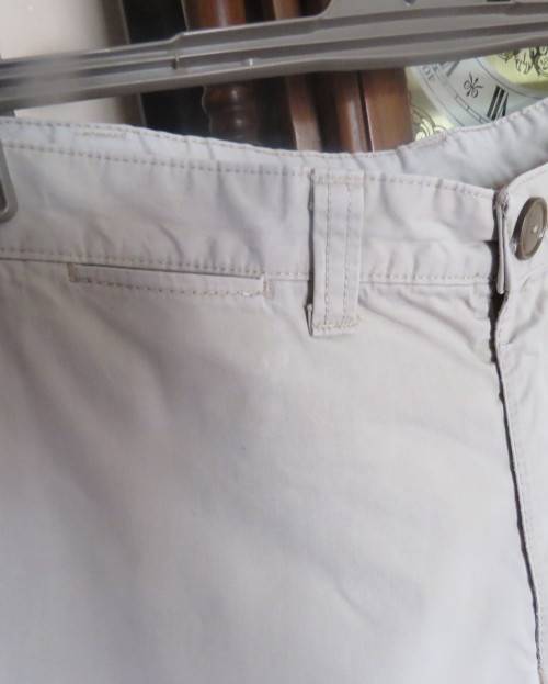 Men`s pure cotton beige straight legged pants by WOOLWORTHS size 40.Pockets sides/back.Good cond.