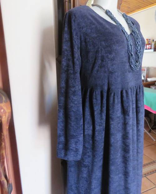 Comfy ankle length navy brushed polyester long sleeve dress.Gathered skirt.Scooped Neckline.Size 44