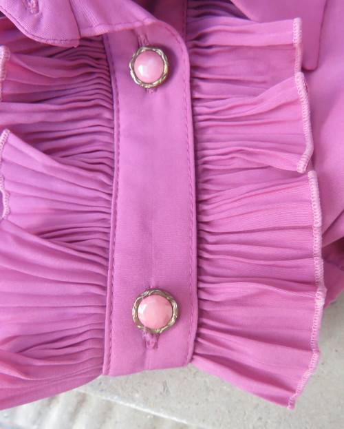 Fabulous silky watermelon pink long sleeve silky polyester blouse by KARISMA size 44/20.. As new.