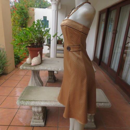 Ultra sexy golden brown polycotton stretch strapless dress with brown polkadots.By INWEAR size 34.