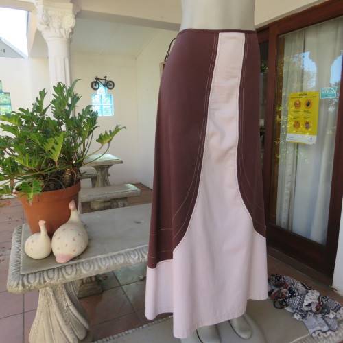 Unique ethnic colour blocked maxi skirt in cream/brown. Bandless.Polycotton stretch.By CYCAD.Size 40