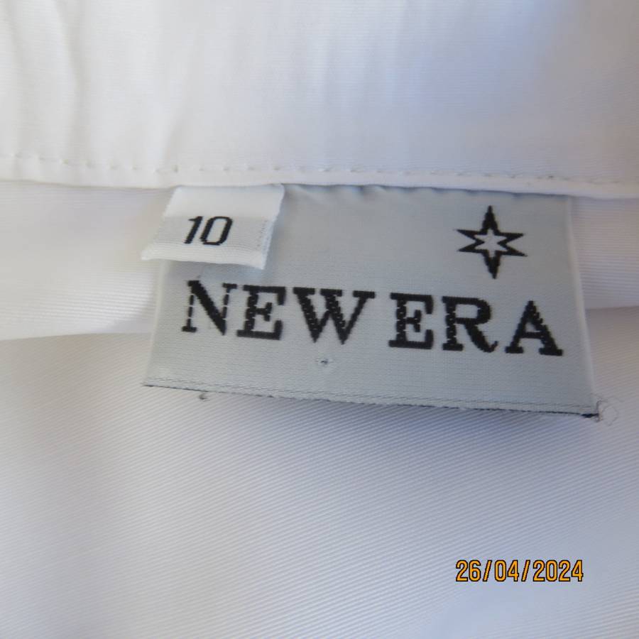White tailored long cuffed sleeve button down polycotton top with open collar. By NEW ERA size 34
