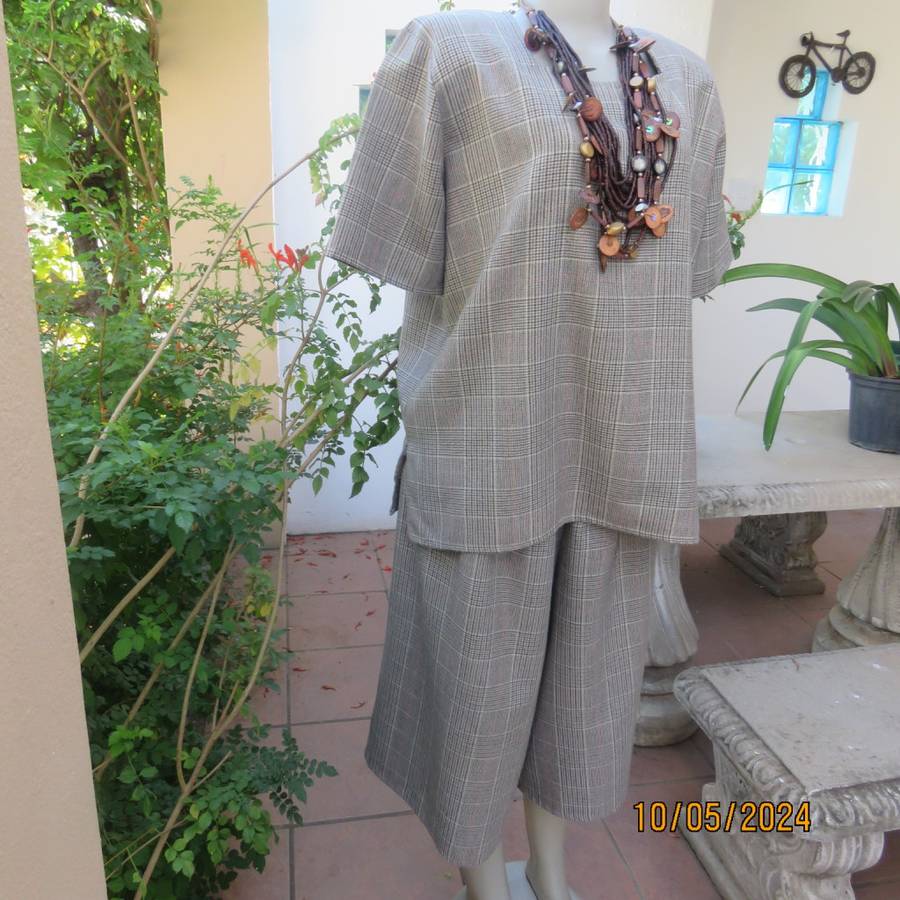 Tartan cream/brown/blue check culotte pantskirt and short sleeve box style top. 44/20.Owner made