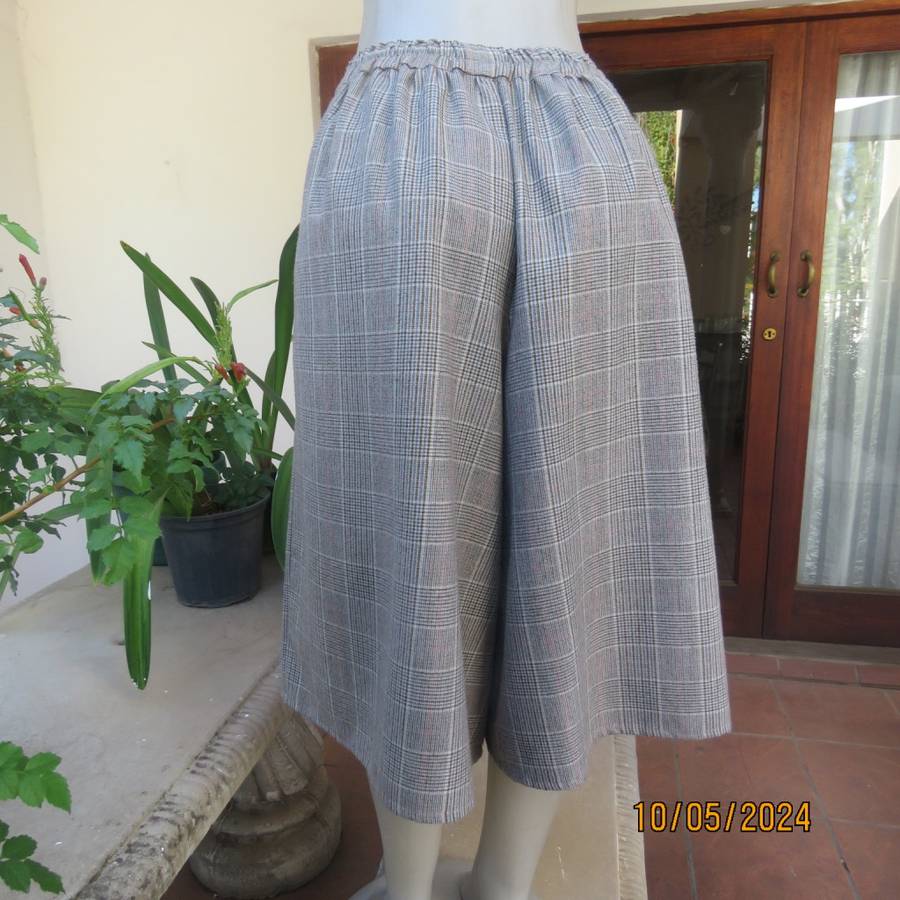 Tartan cream/brown/blue check culotte pantskirt and short sleeve box style top. 44/20.Owner made