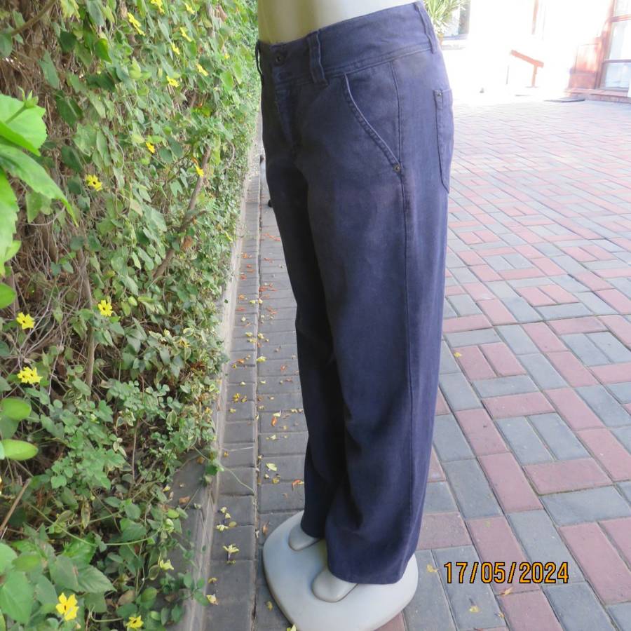Must have straight legged wash-out linen/ramie navy pants size 36. Pockets b/f. Inner leg 82cm.
