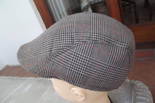 Vintage Checkered Flat Cap in size medium