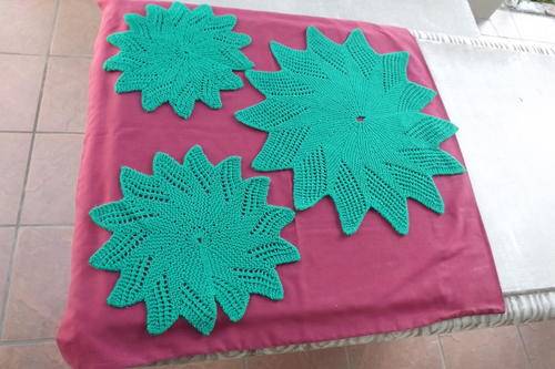 Set of 3 Bottle Green Knitted Doilies with 14 points - 48 and 2 x 30cm diameters