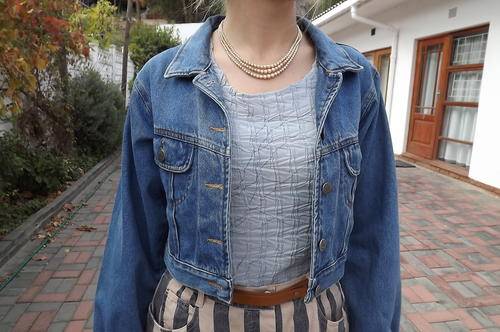 Cropped Woman's Denim Jacket in size 36 by RT Jeans - 100% Cotton - very good condition