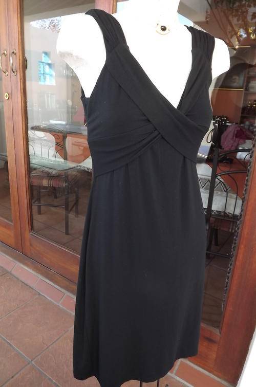 Very Cute Black Dress suitable for evening or day in size 10/34 by Kelso