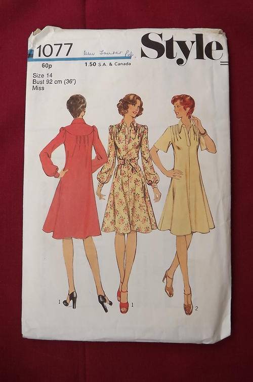 Style Sewing Pattern - size 14