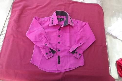 Your 3-4 yr old Boy will look like a star! - Shirt in bright pink by Nexxt - as new