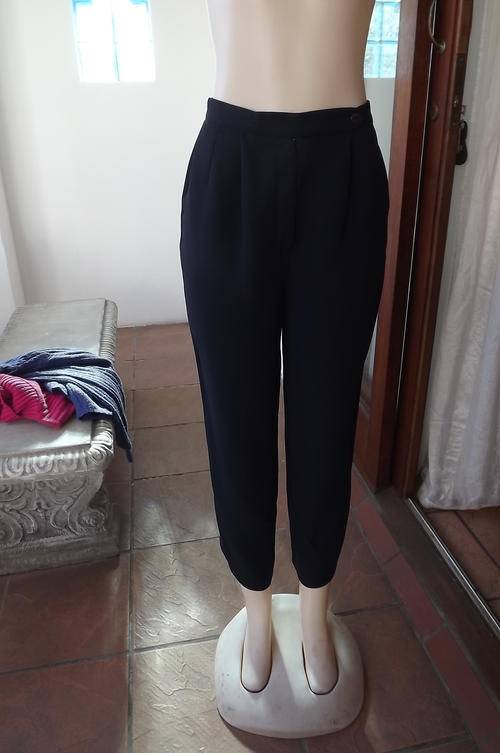 Stunning Navy Pants from Foschini in size 10/34 - High Waist - good condition