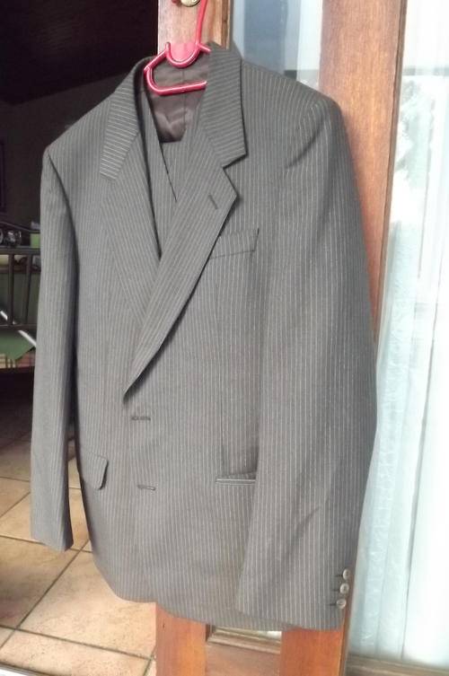Stunning Dark Grey Pin Striped 3 Piece Suit by Embassy Blue Riband in Trevira - new condition