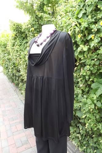 Black silky long loose polyester top with crowl collar.Size 44/20.Gathered on front.Good condition