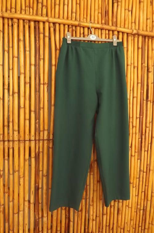 School green ladies comfortable pants by Davley in size 44/20.Elasticated middle back and sides.