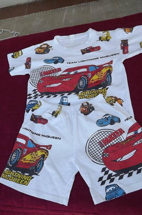 Boys shorts and t-shirt with cars.Size 8 years.Team Lightning-McQueen design.