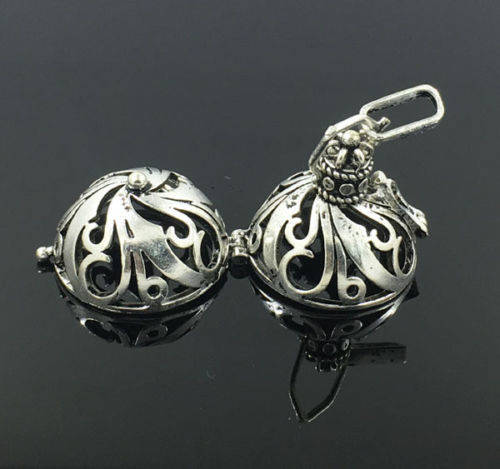 Essential Oil Aromatherapy  Locket Necklace!! STUNNING DESIGN** ( SPECIAL CRAZY WED LOW SHIPPING)