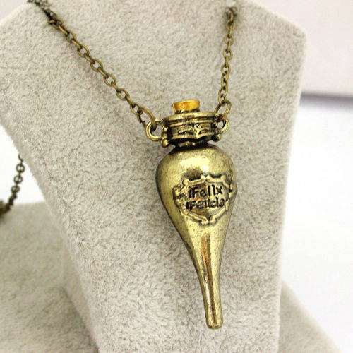 Harry Potter Felix Felicis Potion Liquid Luck Vial Bottle Pendant .. LOW  SHIPPING