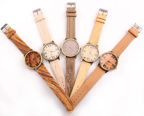 Wood detail quartz watch.. for him or her!! various grains..