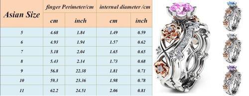 Exquisite Engagement set with roses and Zircons...