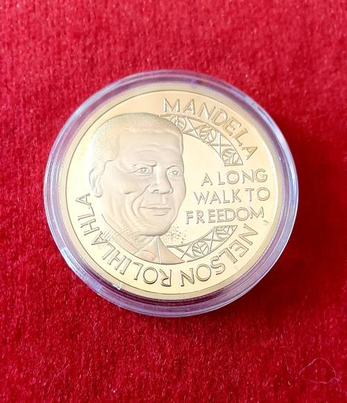 NELSON MANDELA .LONG WALK TO FREEDOM MEDAL . 24CT GOLD CLAD. ENCAPSULATED WITH BOX.