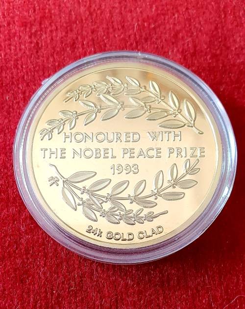 NELSON MANDELA .LONG WALK TO FREEDOM MEDAL . 24CT GOLD CLAD. ENCAPSULATED WITH BOX.