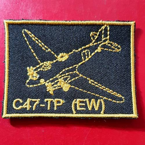 SAAF C47 -TP  ELECTRONIC WARFARE / INTELLIGENCE EMBROIDERED UNIFORM BADGE