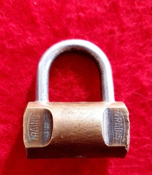 ANTIQUE TRAINS SOLID BRASS LOCK.