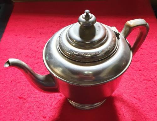 1930s PRESIDENT HEAVY SILVER PLATED TEA & COFFEE SET. STUNNING DETAIL. 4 PIECE .