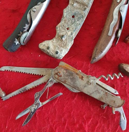 10 X VINTAGE TO ANTIQUE  FOLDING KNIFE COLLECTION. RESTOURATION JOB